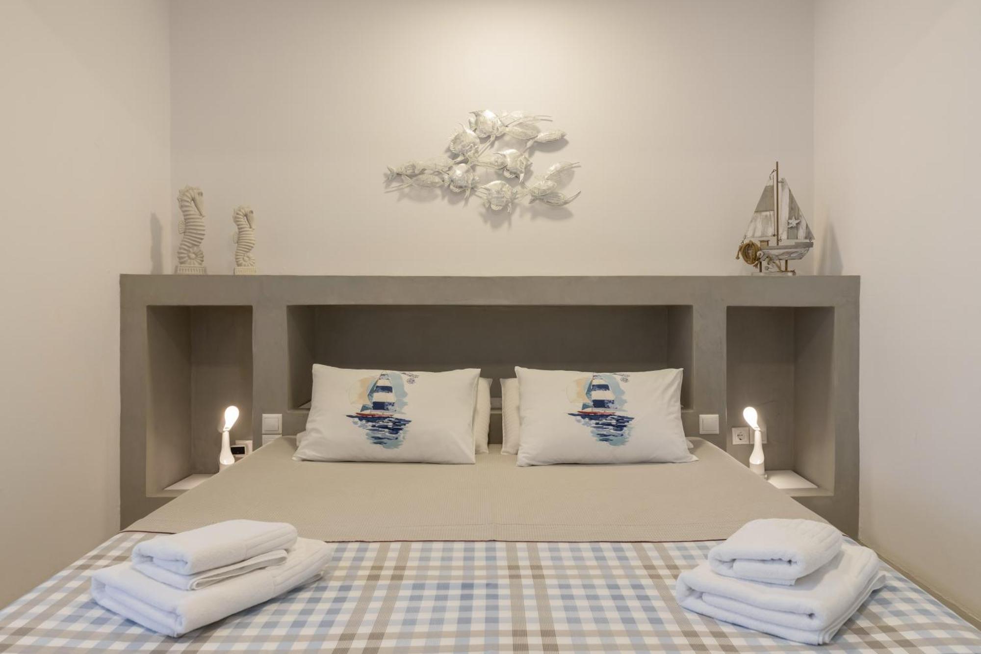 Paros Melodia Apartments Logaras Exterior foto